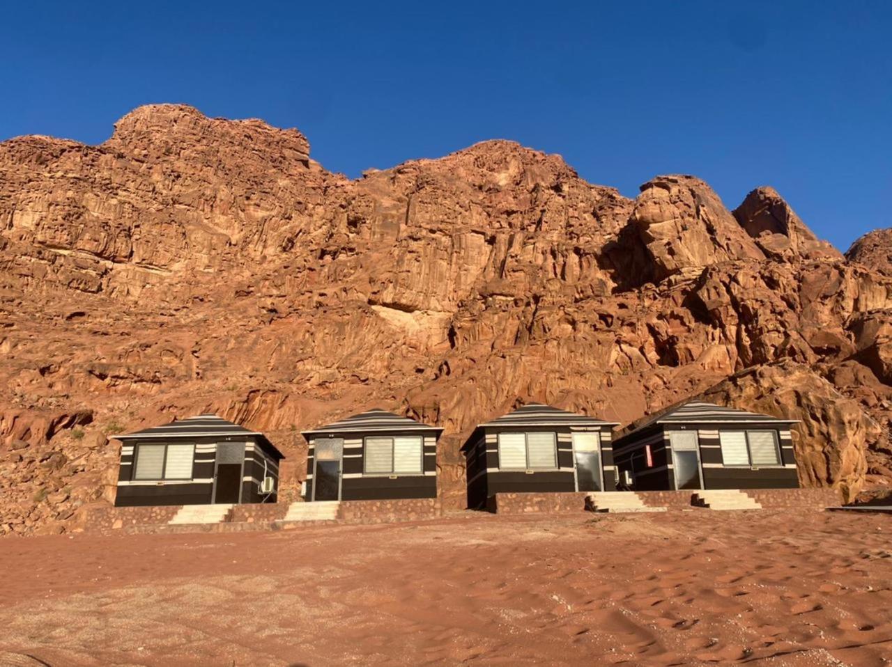 Desert Moon Camp Wadi Rum Extérieur photo