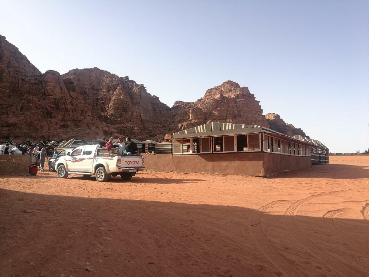 Desert Moon Camp Wadi Rum Extérieur photo